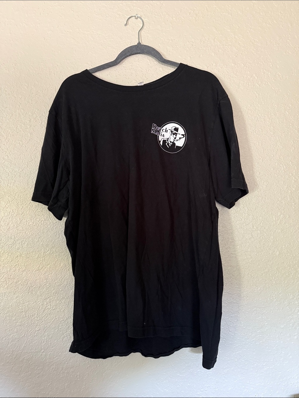 Black Graphic Short-Sleeve Men’s T-Shirt